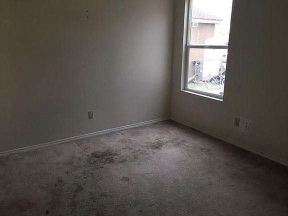 4th image of 540 Cole Springs Dr SW