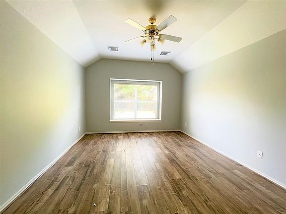 4th image of 24602 Kingston Hill Ln