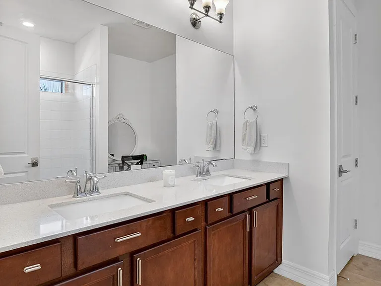 4651 Pinehurst Trl E — Photo 34