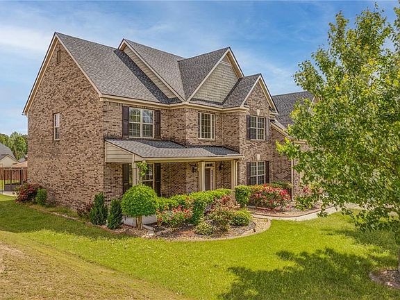 3rd image of 3039 Tuscan Ridge Dr