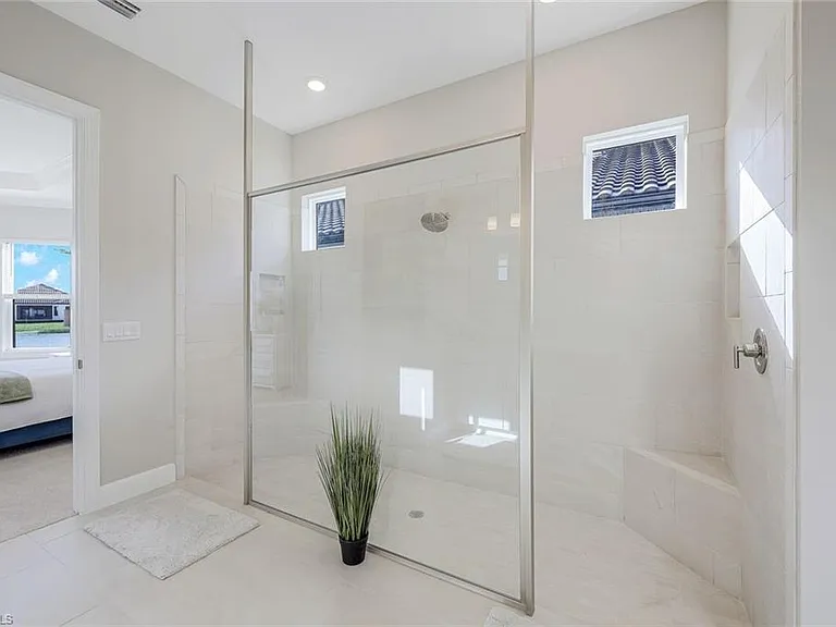 11919 Noveli Ct — Photo 11
