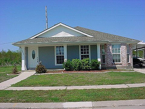 1st image of 3412 Bradbury St