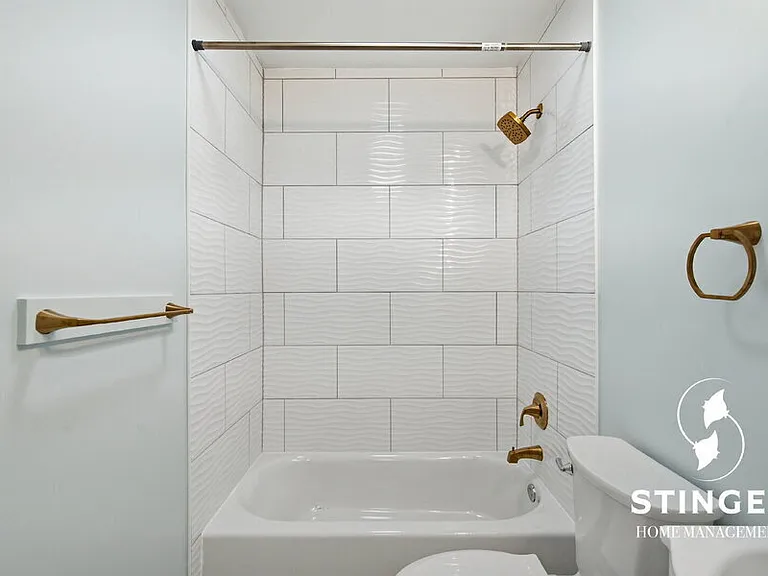 928 9th St #924 — Photo 22