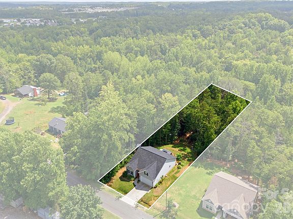 2nd image of 256 Litaker Ln