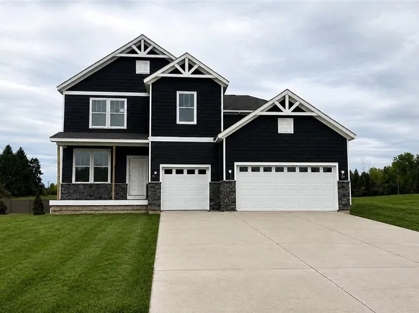 6379 Cooper Hawk Dr, Medina, OH 44256