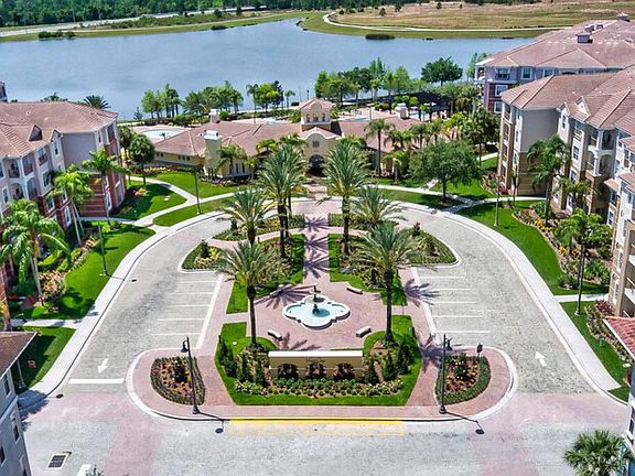 3rd image of 4126 Breakview Dr #208