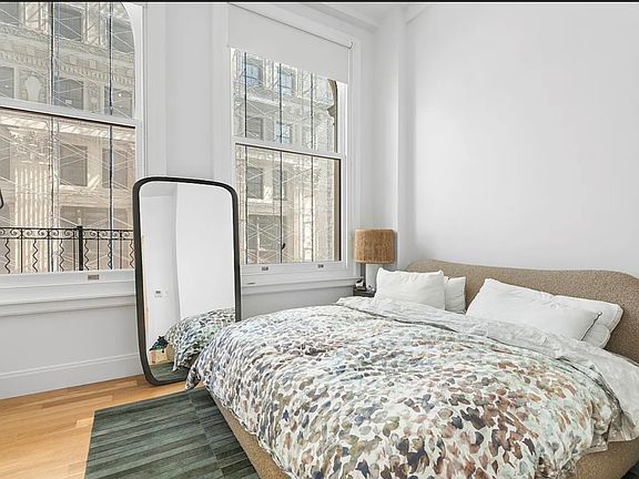4th image of 55 Reade St #2B