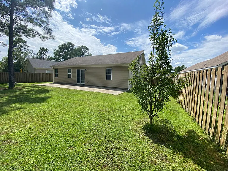 404 Ridgeway Dr — Photo 23