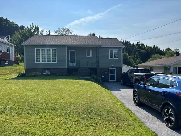 36 ALLENS Road, Corner Brook, NL A2H3T9