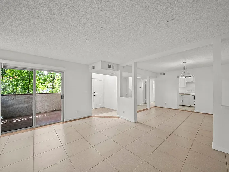 22647 Margarita Dr — Photo 5