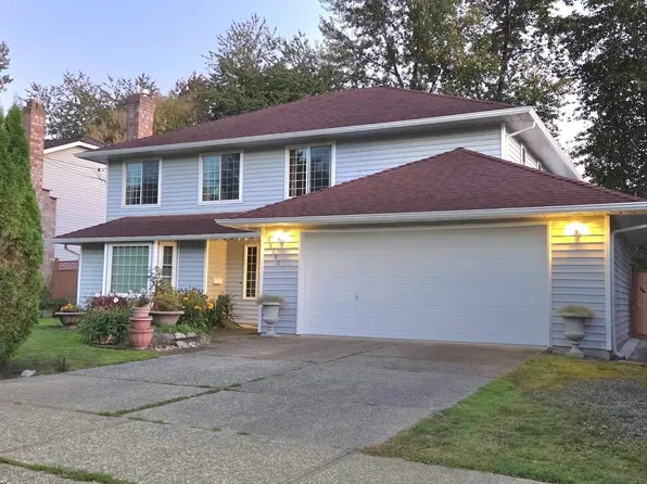 15290 112th Ave, Surrey, BC V3R 8Y8