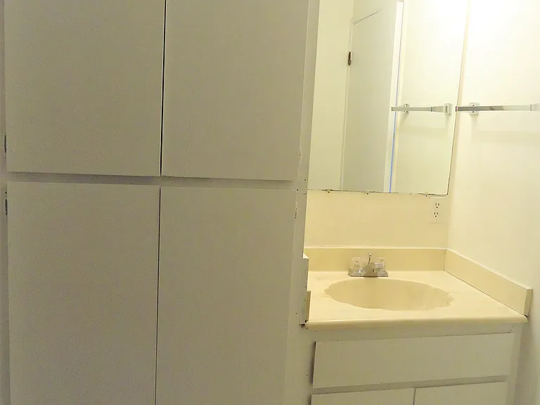 195 E Reed St #4 — Photo 13