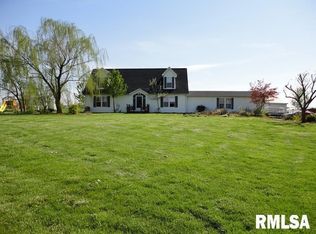 11793 Cedar Grove Rd, Marion, IL 62959