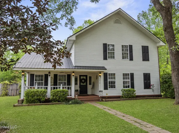 3016 Ed Parker Rd, Moss Point, MS 39562