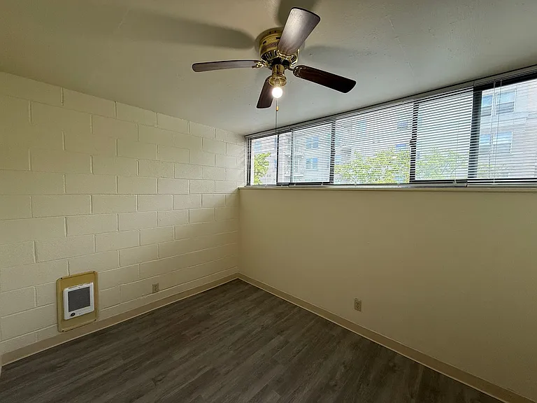 Olive Terrace Apartments — Photo 36