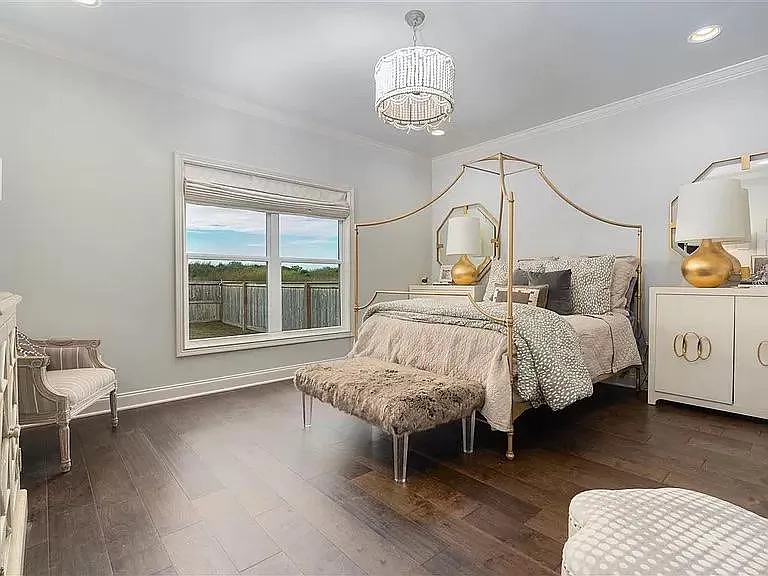 661 Boston Park Dr — Photo 5