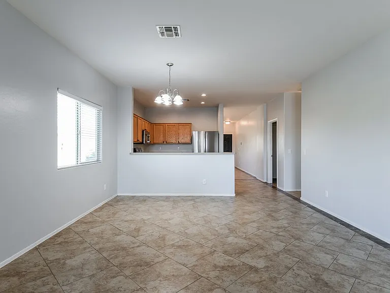 3761 W Eastman Ct — Photo 5
