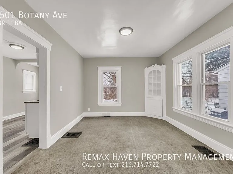 1501 Botany Ave — Photo 10