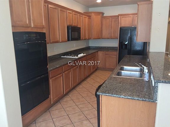 4th image of 37 Delighted Ave #0
