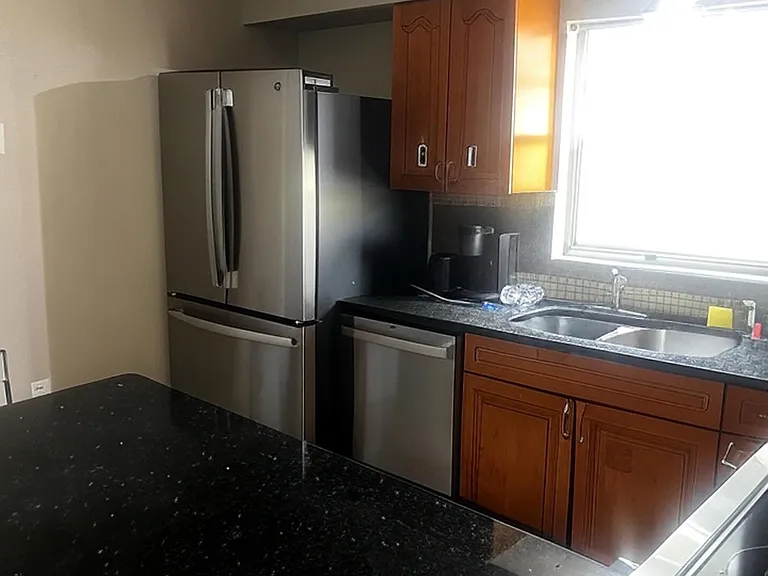 Truman Dr — Photo 8