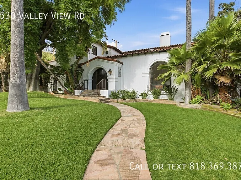 1530 Valley View Rd — Photo 4
