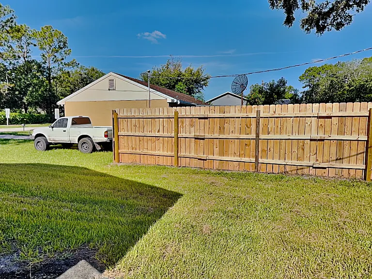 3178 Phonetia Dr — Photo 3