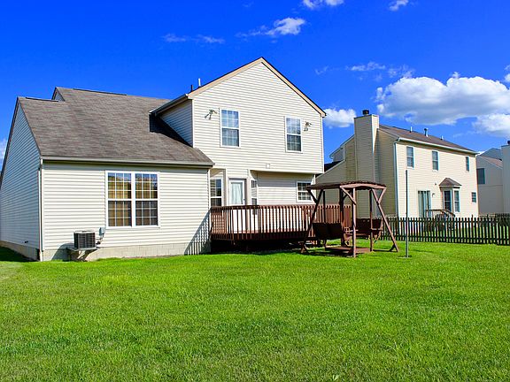 3rd image of 1545 Mallard Cir W