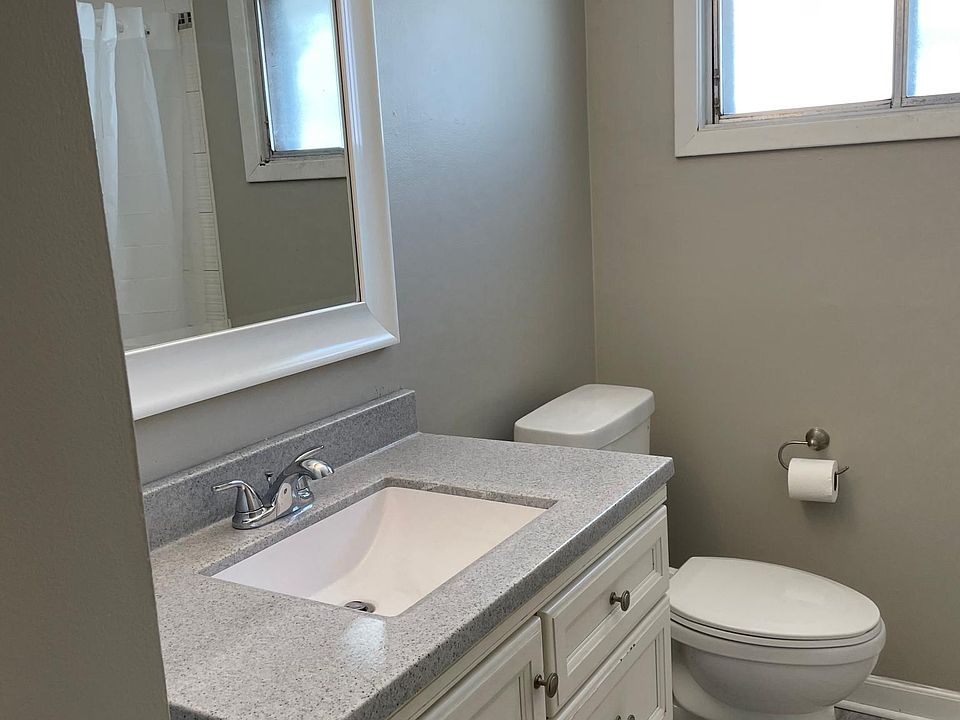 1st image of 164 Camden Ave Floor 2