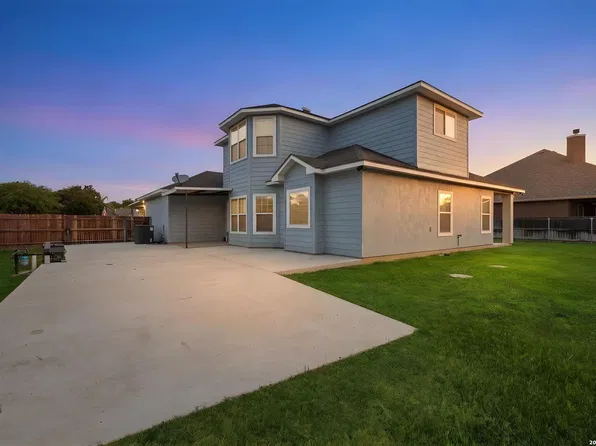 601 Mourning Dove Dr, McQueeney, TX 78123