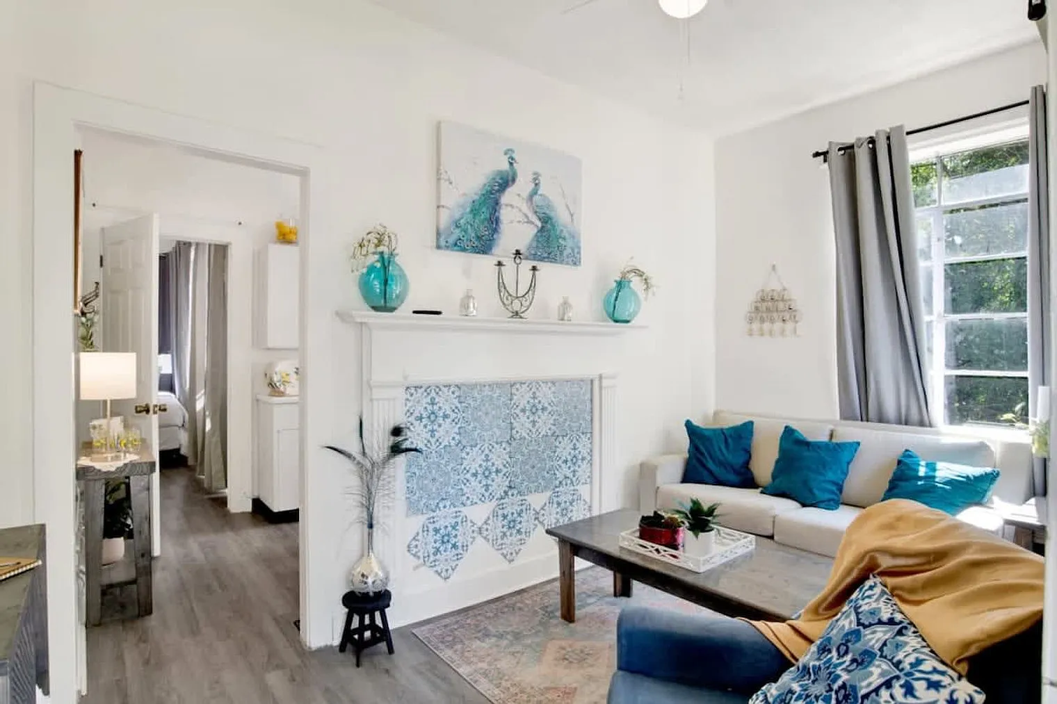 1 bed, 1.0 bath, 592 sqft, $1,869 — Photo 3