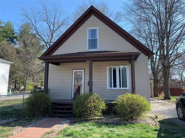 508 E Main St, Greenville, IL 62246