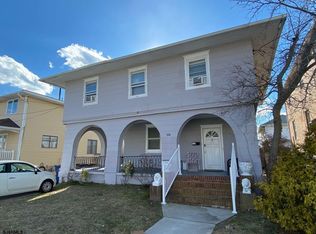 206 N Dorset Ave, Ventnor, NJ 08406