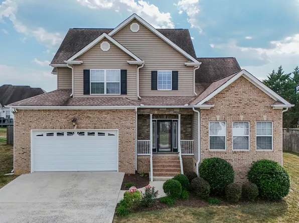 8704 Sunridge Dr, Ooltewah, TN 37363