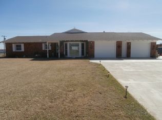 700 E Broadway Ave, Thomas, OK 73669