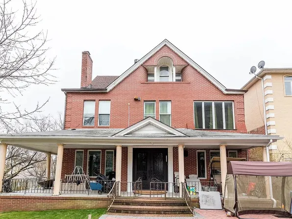 115-26 84th Ave, Richmond Hill, NY 11418