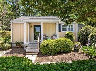 2204 Brewer St, Raleigh, NC 27608