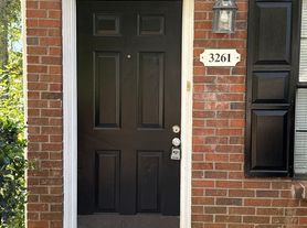 3261 Highpoint Ct, Snellville, GA