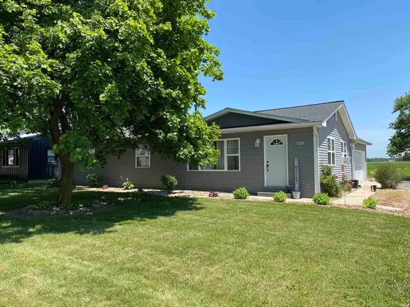 5883 N Miller St, Uniondale, IN 46791