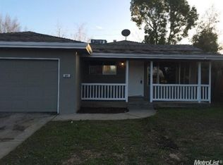 552 E La Salle Dr, Woodbridge, CA 95258