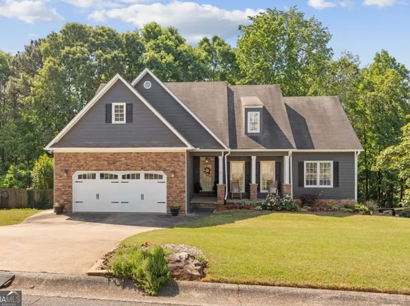 1020 Walnut Creek Dr, Woodstock, GA 30188