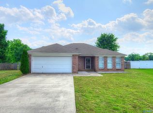 241 Misty Cove Ct, New Market, AL 35761