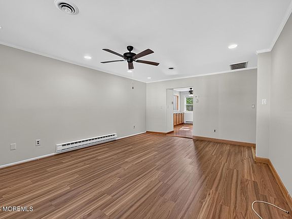 2nd image of 11 Kentucky Way