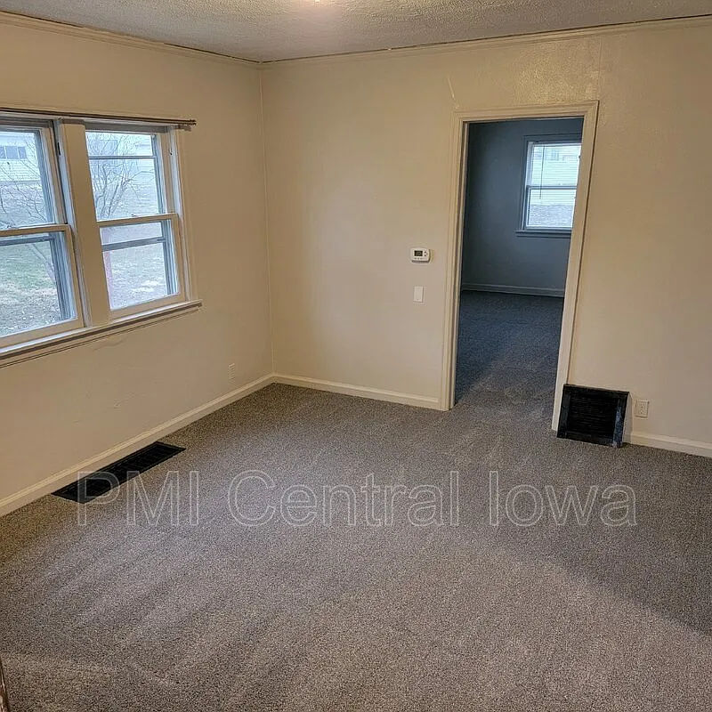 1 bed, 1.0 bath, 724 sqft, $1,000 — Photo 4