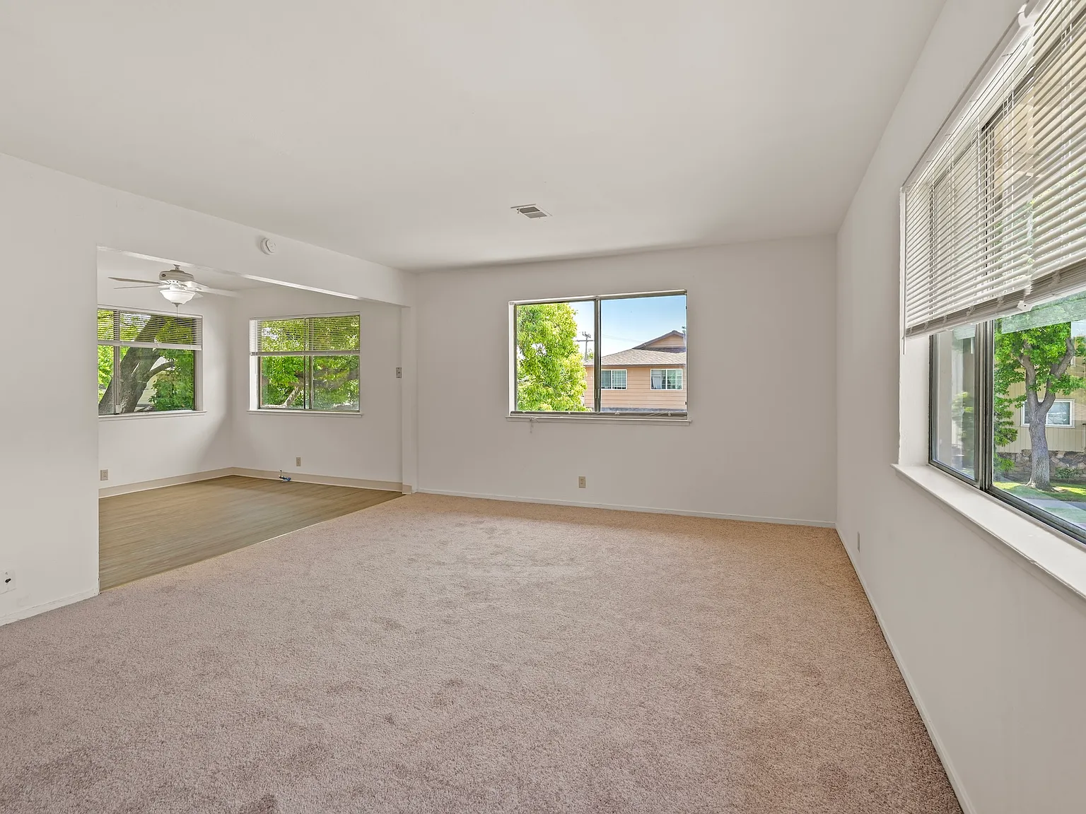 2 bed, 1.0 bath, 875 sqft, $2,595 — Photo 3
