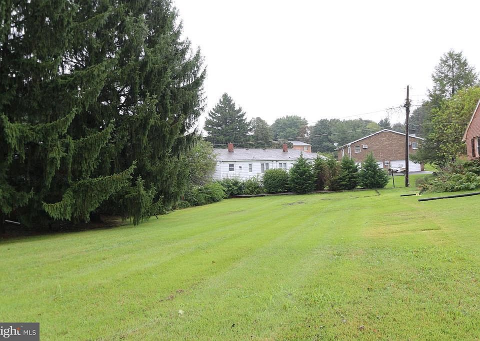 1st image of 29 Catawba Pl
