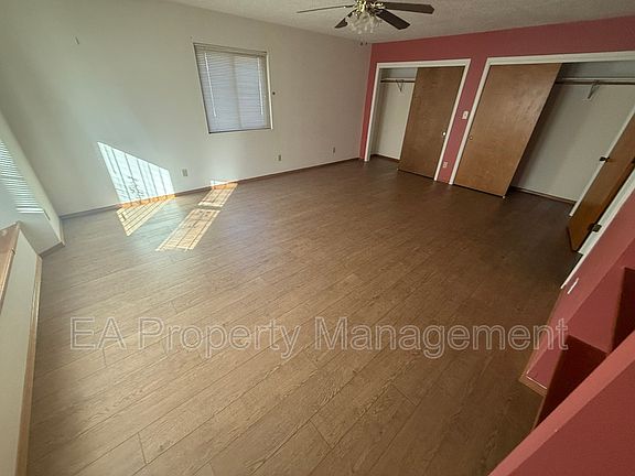 3rd image of 317 General Hodges St NE