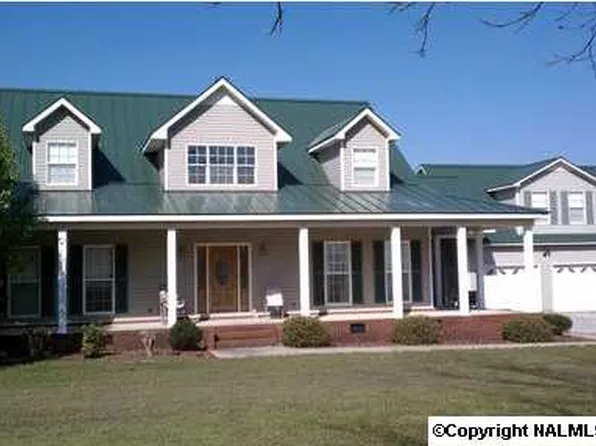 645 State Crusher Rd, Falkville, AL 35622