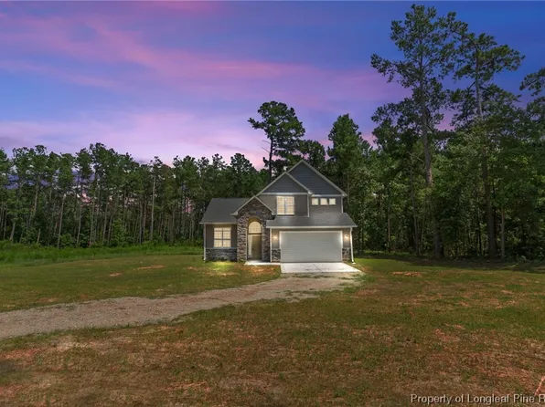 7019 Laurinburg Rd, Raeford, NC 28376