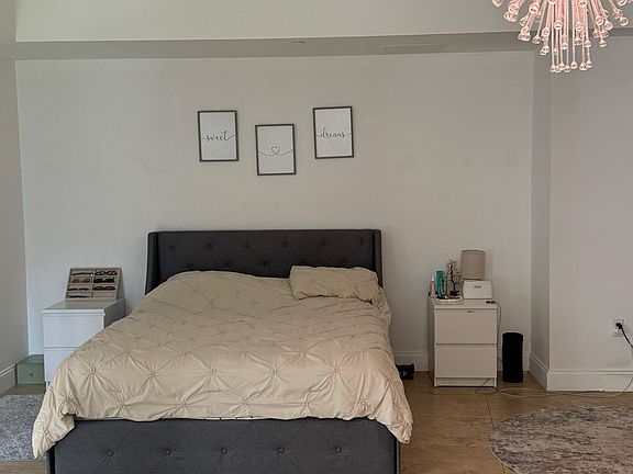 5th image of 475 Brickell Ave APT 708