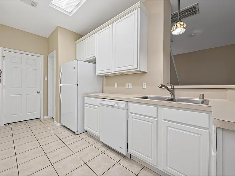 169 Musewood Ct — Photo 13